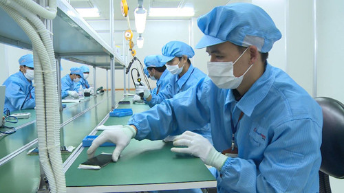Nhà máy sản xuất Bphone đang ở đâu?