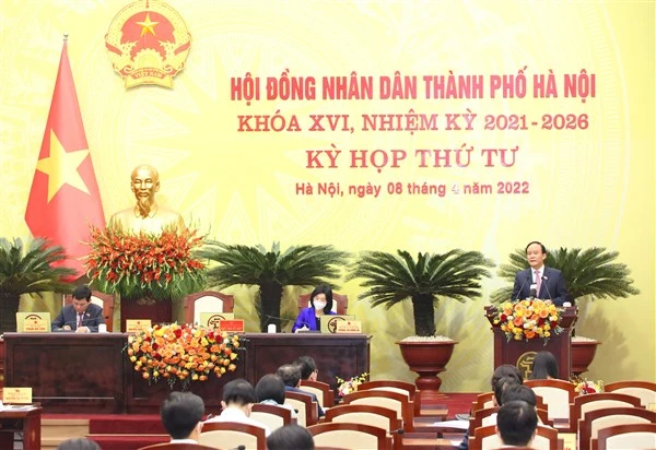 Quang cảnh Kỳ họp thứ tư HĐND Thành Hà Nội khóa XVI.