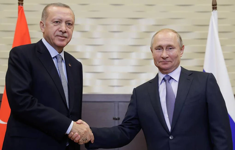 Tổng thống Thổ Nhĩ Kỳ Recep Tayyip Erdogan và Tổng thống Nga V.Putin. Ảnh: TASS