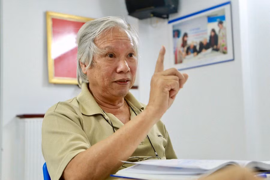 PGS.TS Nguyễn Văn Huy.