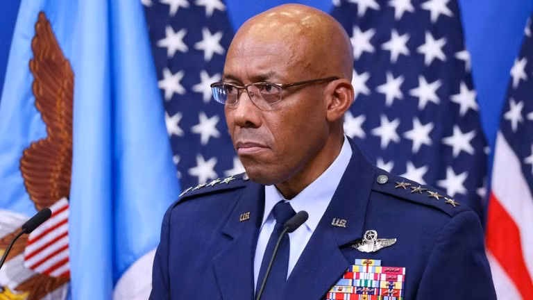 Chủ tịch Hội đồng Tham mưu trưởng Liên quân Mỹ, tướng Charles Brown Jr.