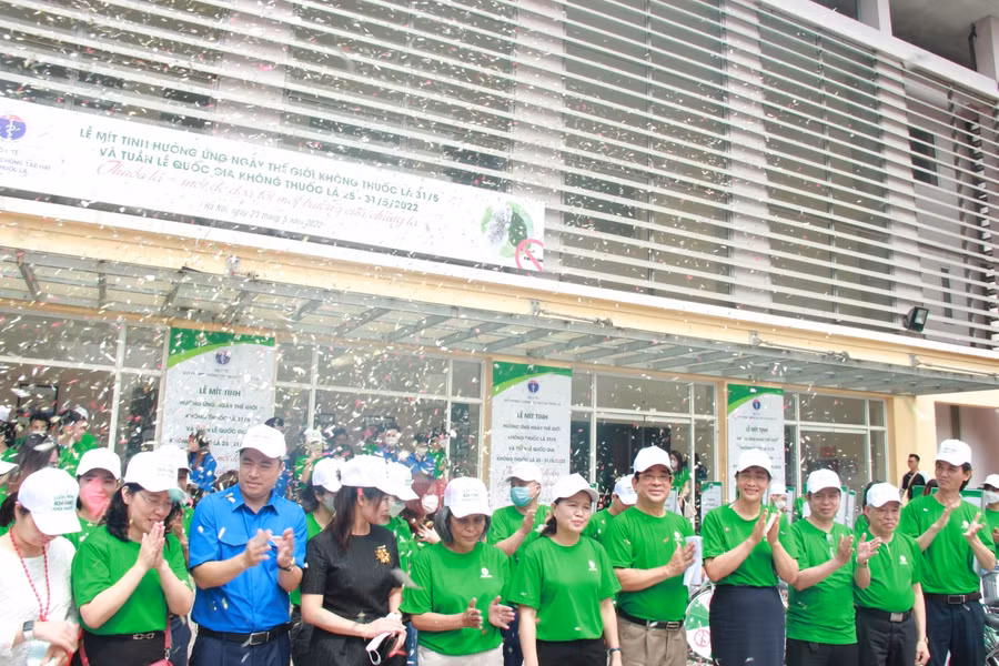 Mít tinh hưởng ứng Ngày thế giới không thuốc lá và Tuần lễ Quốc gia không thuốc lá 