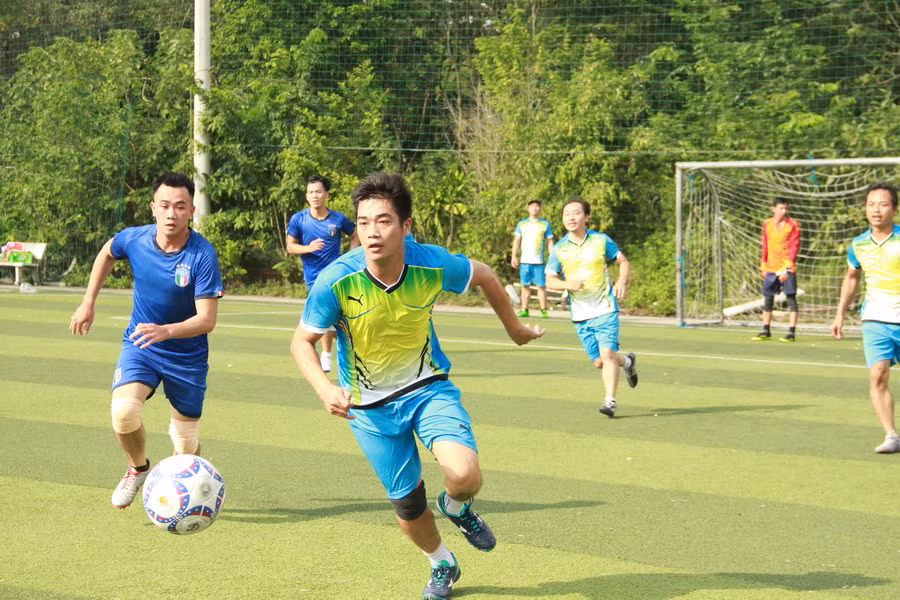 Đội Từ Sơn lên bóng