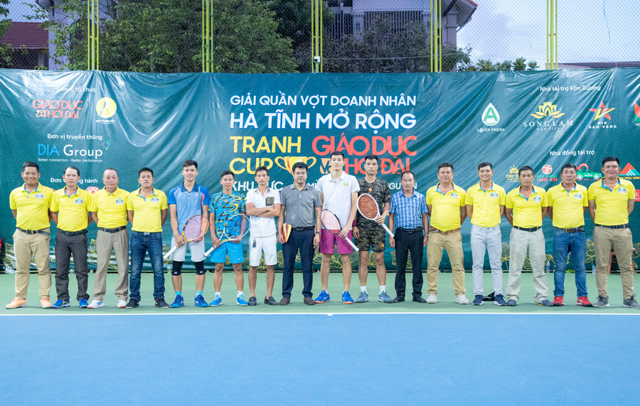 Bế mạc và trao giải Quần vợt Doanh nhân Hà Tĩnh mở rộng tranh cup Báo GD&TĐ ảnh 5