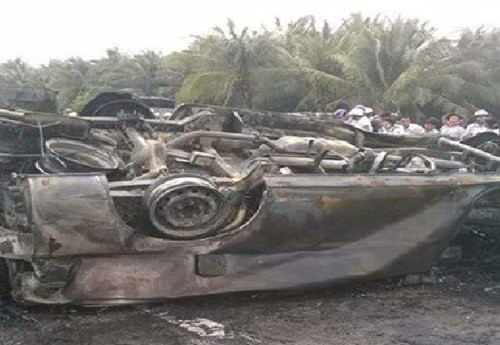 Xe cứu thương gặp nạn bốc cháy, 2 người tử vong ảnh 2