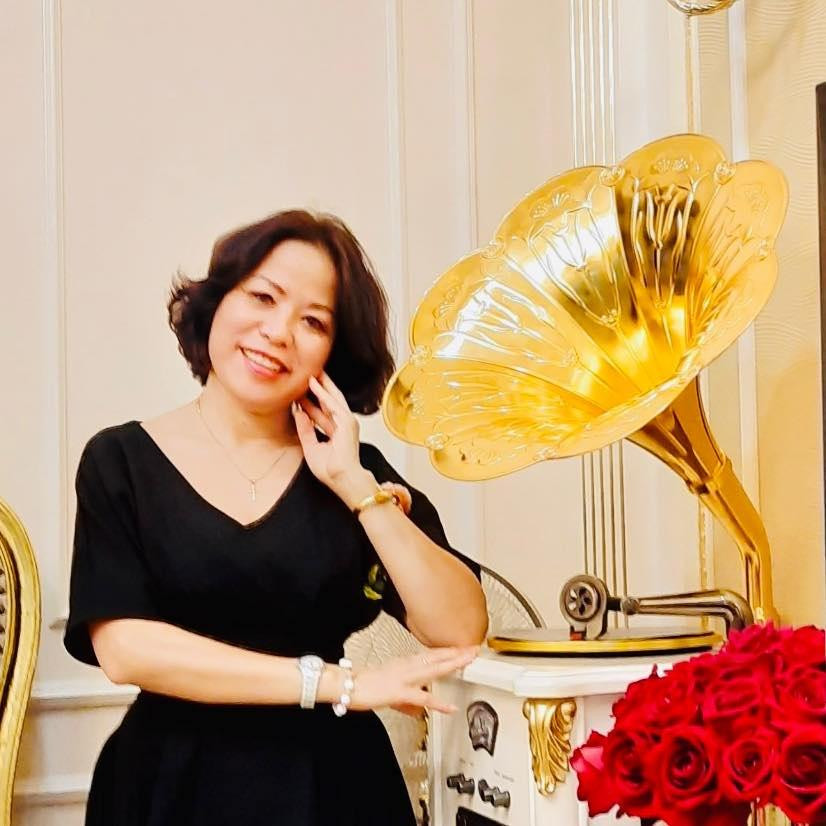 NSƯT Kim Anh. NSƯT Kim Anh.