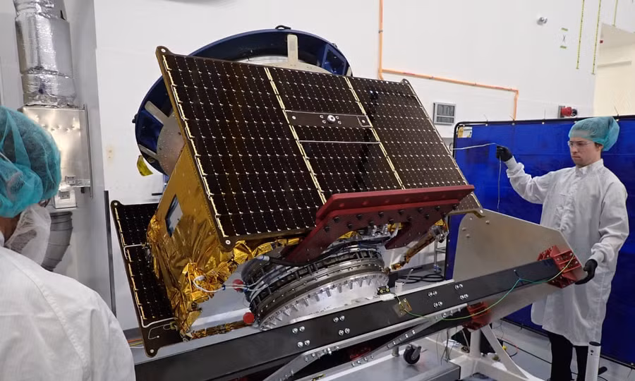 Sản xuất ngoài không gian mang lại chất lượng tốt hơn trên Trái đất. Sản xuất ngoài không gian mang lại chất lượng tốt hơn trên Trái đất.