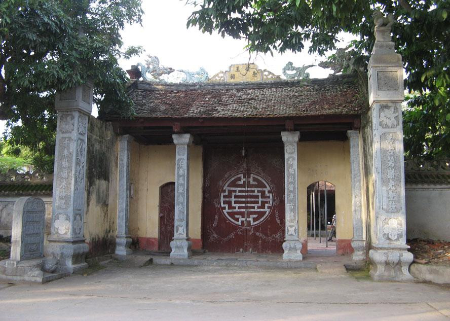 Sơn Đồng còn giữ khá trọn vẹn các di tích liên quan đến sự học xưa.