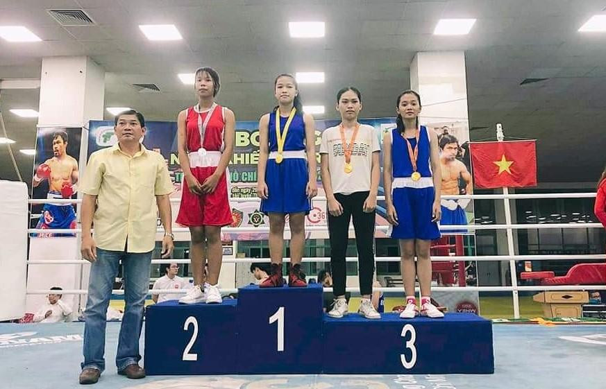 Nhiều học sinh tại lớp học tình thương đã trở thành vận động viên Boxing của TPHCM. Nhiều học sinh tại lớp học tình thương đã trở thành vận động viên Boxing của TPHCM.