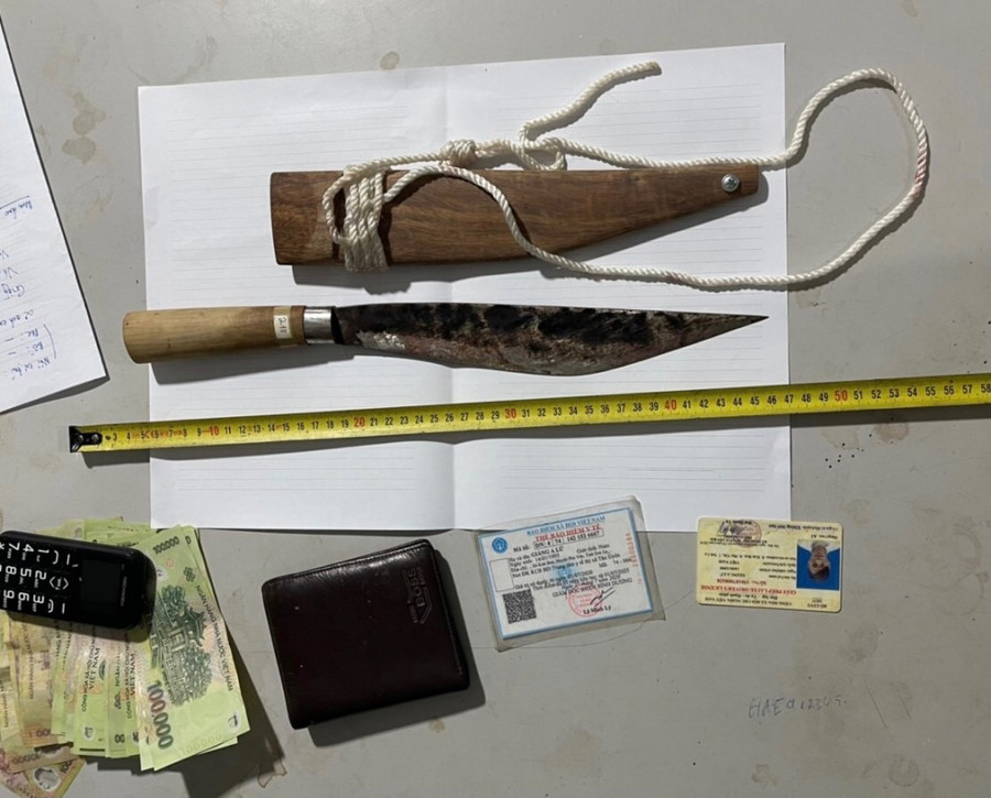 Hung khí Lư dùng đâm vợ dẫn đến tử vong.