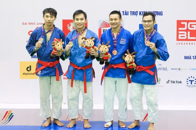 Tuyển kurash của Việt Nam giành 6 Huy chương Vàng trong số 7 hạng cân thi đấu tại SEA Games 31.