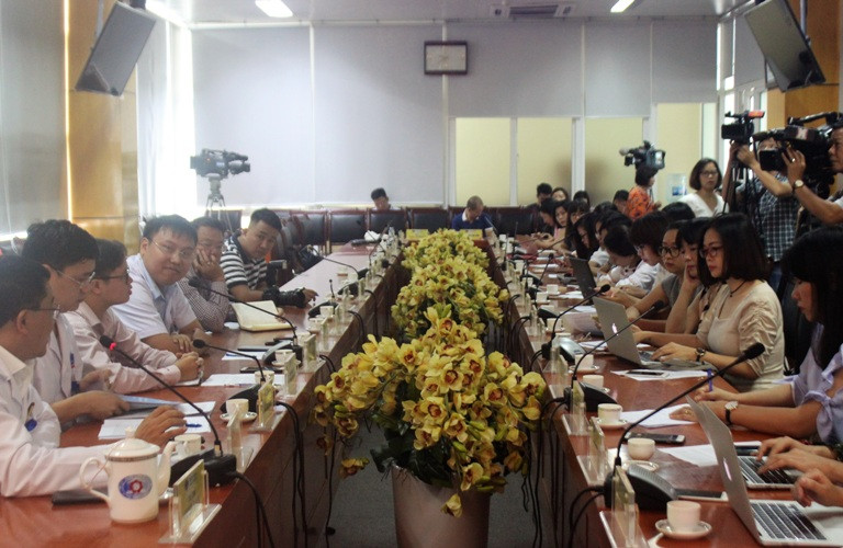 Quang cảnh buổi gặp mặt báo chí Quang cảnh buổi gặp mặt báo chí