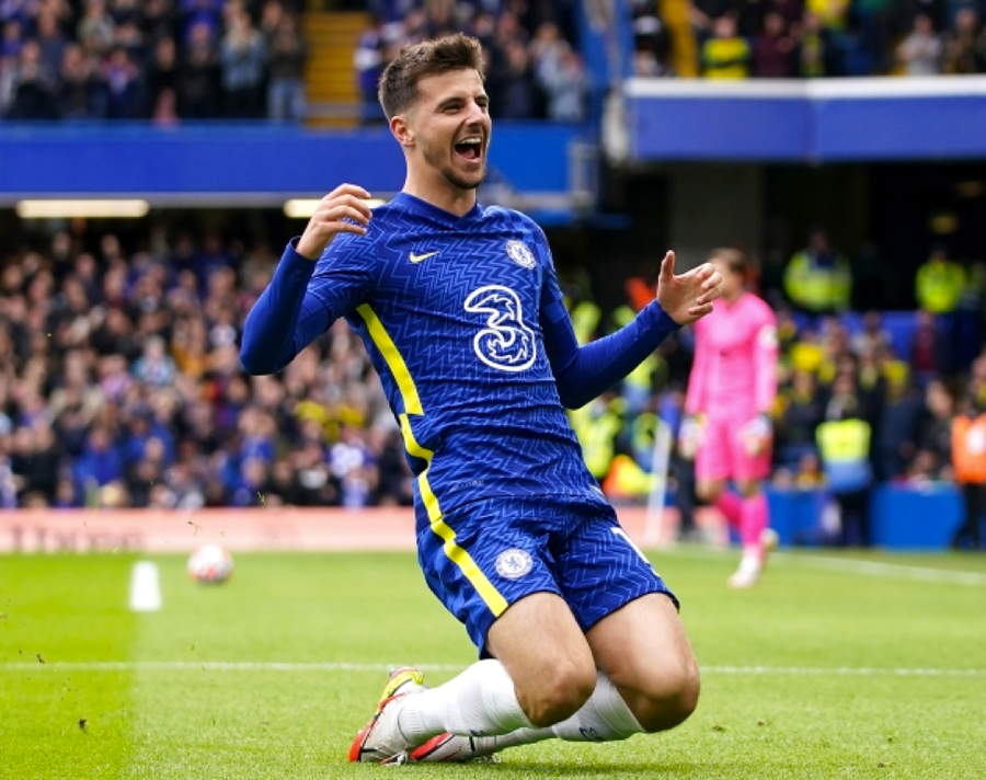 Man Utd vừa mang về tiền vệ Mason Mount từ Chelsea. Man Utd vừa mang về tiền vệ Mason Mount từ Chelsea.