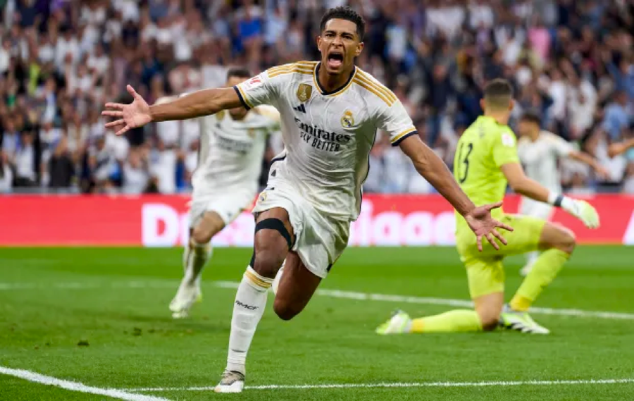 Bellingham ăn mừng bàn thắng muộn giúp Real Madrid hạ Getafe 2-1 tối 1/9. Bellingham ăn mừng bàn thắng muộn giúp Real Madrid hạ Getafe 2-1 tối 1/9.