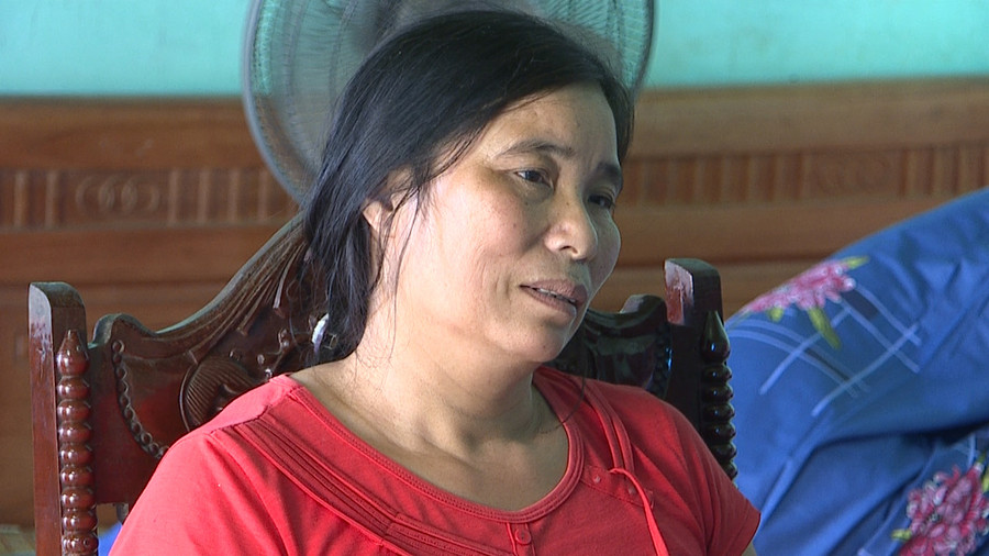 Bà Hà Thị Bộ - nữ “thần y” nổ khám bệnh bắt con “sâu xoang”