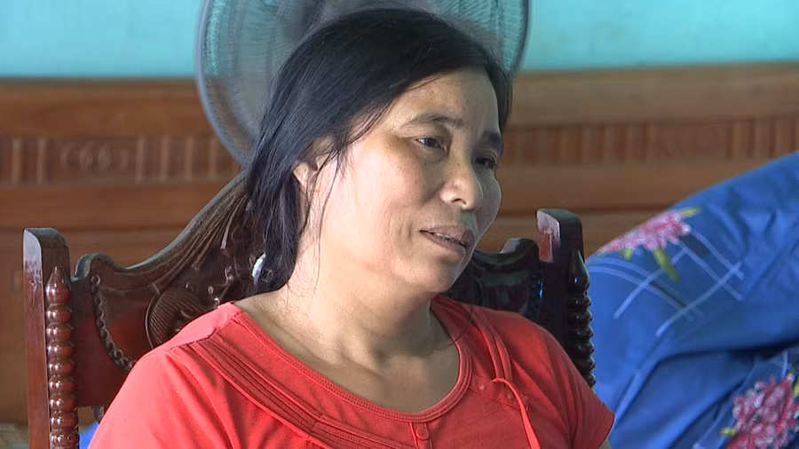 Bà Hà Thị Bộ - nữ “thần y” nổ khám bệnh bắt con “sâu xoang”