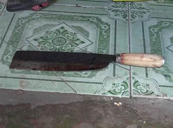 Bị vợ cấm cán cờ bạc, chồng sát hại vợ và 2 con rồi tự sát - ảnh 1