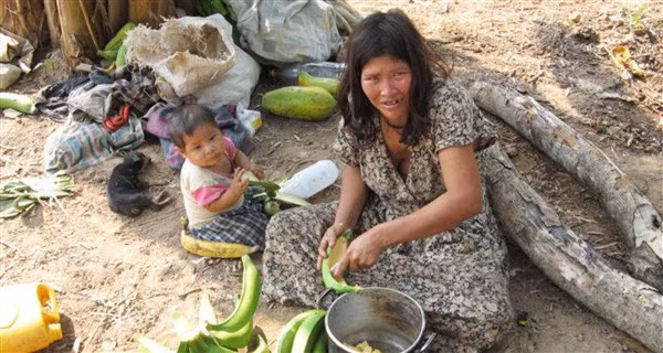 Rau quả được dùng nhiều trong bữa ăn của người Tsimané.