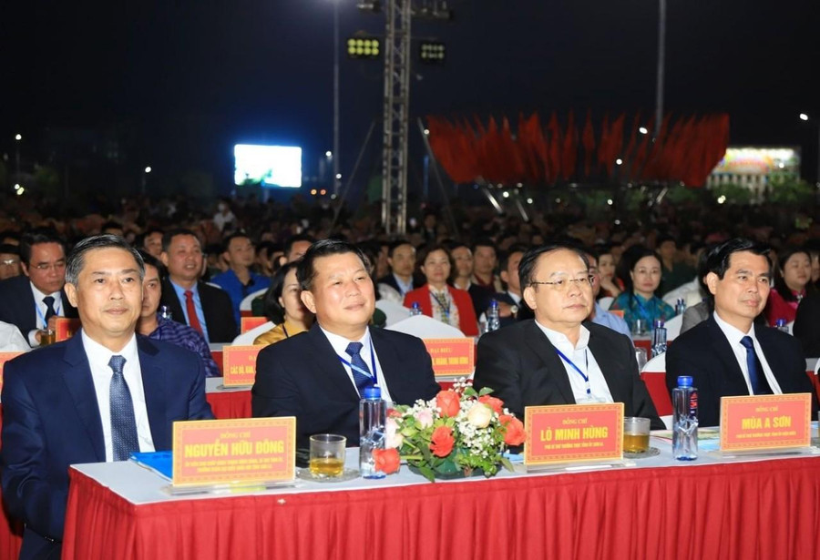 Các đại biểu tham dự Lễ kỷ niệm 70 năm giải phóng tỉnh Sơn La. Các đại biểu tham dự Lễ kỷ niệm 70 năm giải phóng tỉnh Sơn La.