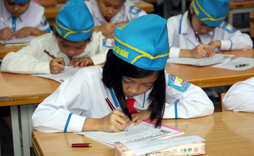 Ngày hội chữ nhằm tạo ý thức trau dồi kĩ năng viết chữ đúng, đẹp và giữ gìn vở sạch, duy trì nền nếp, thói quen tốt trong học tập của học sinh tiểu học. Phát huy vai trò trách nhiệm của giáo viên, góp phần nâng cao chất lượng giảng dạy và giáo dục trong nhà trường. Ngày hội chữ nhằm tạo ý thức trau dồi kĩ năng viết chữ đúng, đẹp và giữ gìn vở sạch, duy trì nền nếp, thói quen tốt trong học tập của học sinh tiểu học. Phát huy vai trò trách nhiệm của giáo viên, góp phần nâng cao chất lượng giảng dạy và giáo dục trong nhà trường.