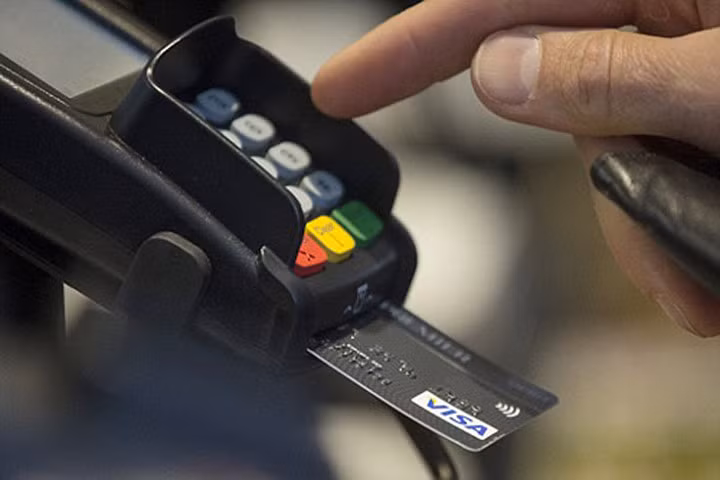 330.000 máy rút tiền trên thế giới bị hacker ăn cắp dữ liệu