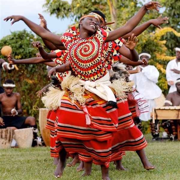 Lôi cuốn vũ điệu châu Phi ảnh 1