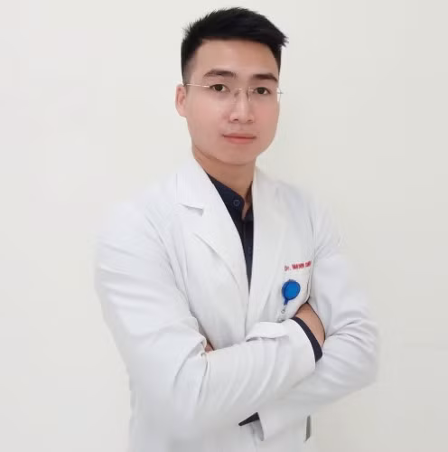 Bác sĩ Nguyễn Mạnh Cường khuyến cáo, cha mẹ cần lắng nghe trẻ.