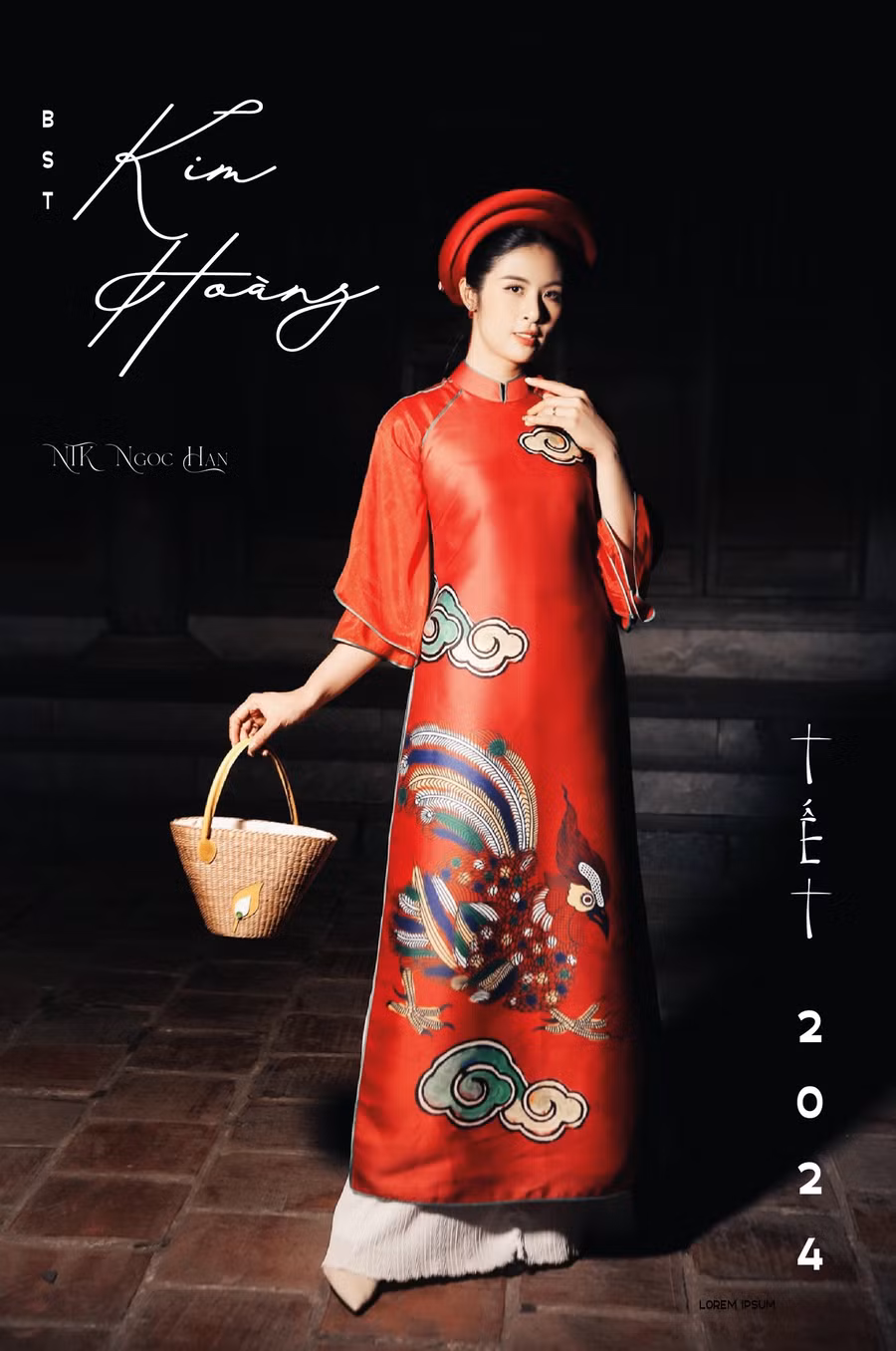 Hoa hậu Ngọc Hân trong bộ sưu tập 'Kim Hoàng' do cô thiết kế, ra mắt vào dịp Tết 2024.