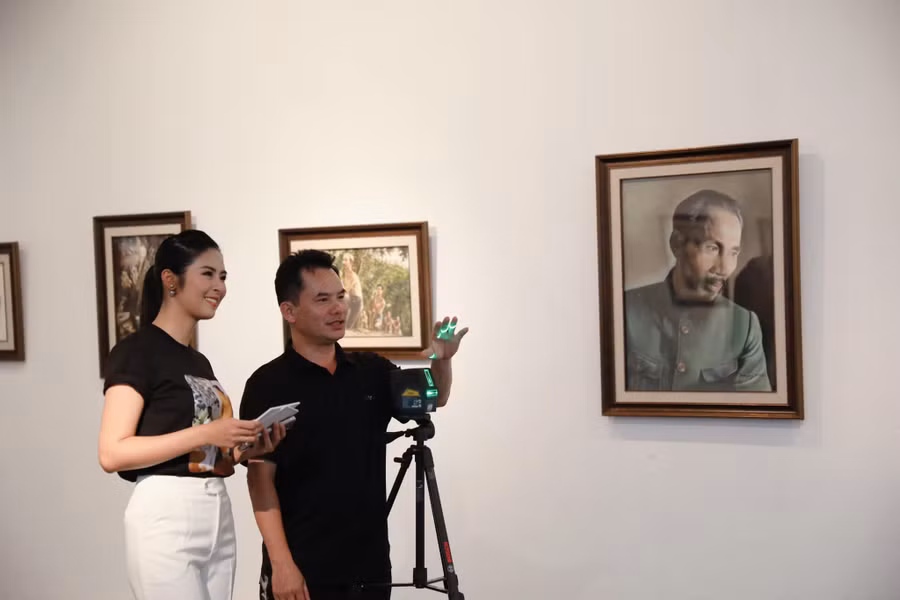 Trong tháng 5/2024, Ngọc Hân đã cùng Bảo tàng Mỹ thuật Việt Nam chuẩn bị tốt cho triển lãm kỷ niệm sinh nhật Bác.