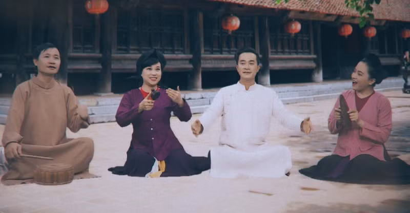 Nhóm Xẩm Hà thành trong MV “Tiễu trừ Corona”.