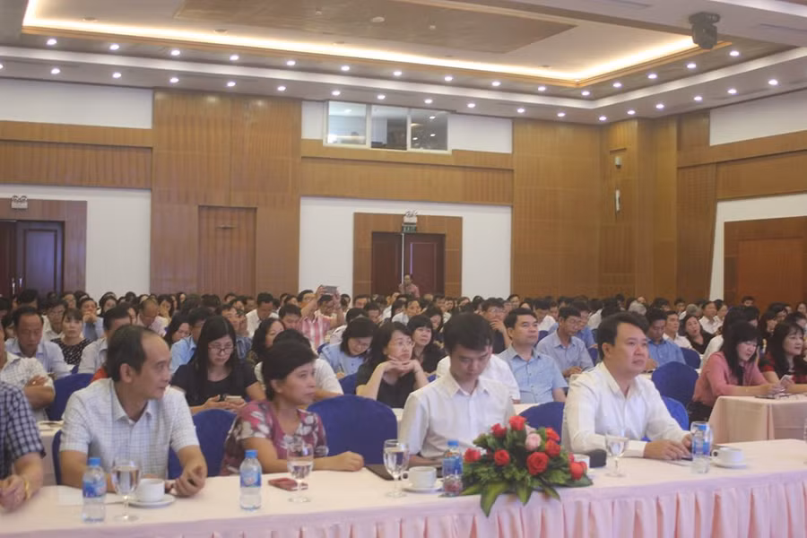 Đại diện ngành giáo dục 63 tỉnh thành đã tham dự hội nghị