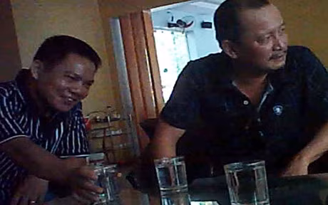 Hang sua len tieng vu ong bo dap 5 hop sua truoc sieu thi - Anh 1