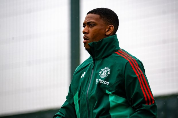 Anthony Martial xác nhận rời Manchester United. Anthony Martial xác nhận rời Manchester United.