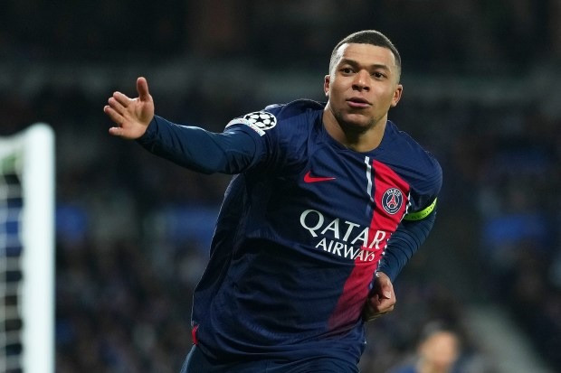 Kylian Mbappé đã chính thức gia nhập Real Madrid. Kylian Mbappé đã chính thức gia nhập Real Madrid.