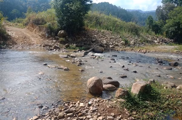 Tội ác xảy ra bên dòng suối vắng...