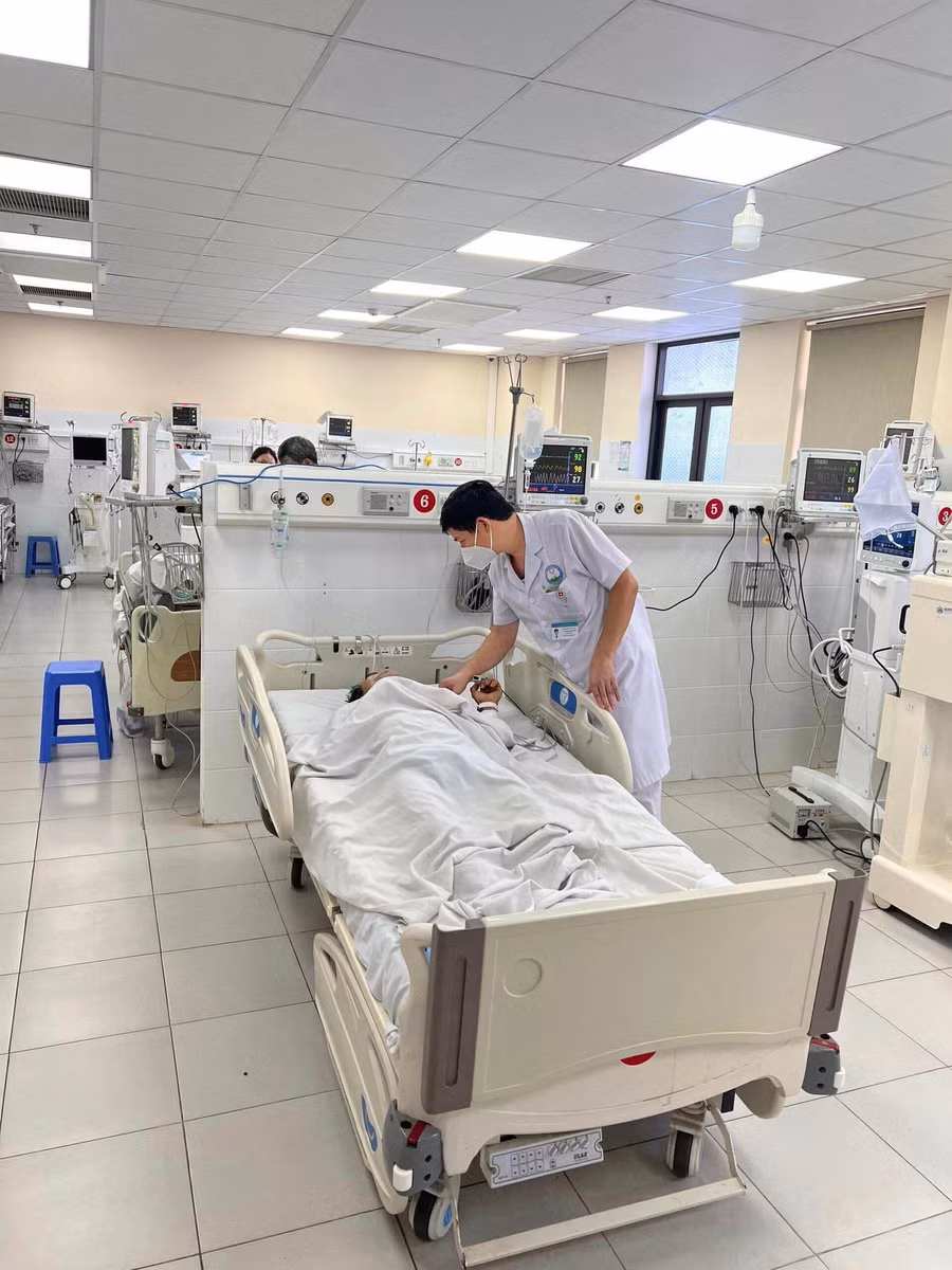 Bệnh nhân uốn ván suy hô hấp. Ảnh: BSCC.