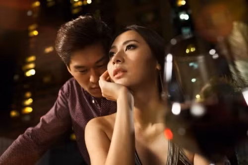 1 phút ngã vào lòng trai lạ, tôi phải vật vã đớn đau hàng trăm đêm - Ảnh 1