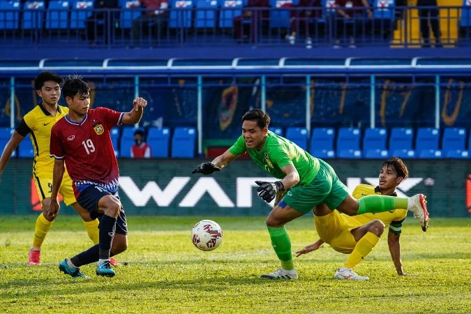 U23 Lào bất ngờ đánh bại U23 Malaysia ở trận ra quân.