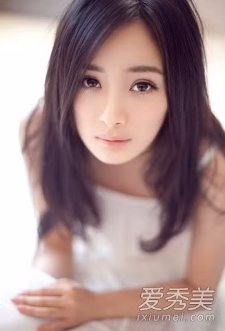 10 “bình hoa di động” nổi tiếng của làng giải trí Hoa ngữ ảnh 1