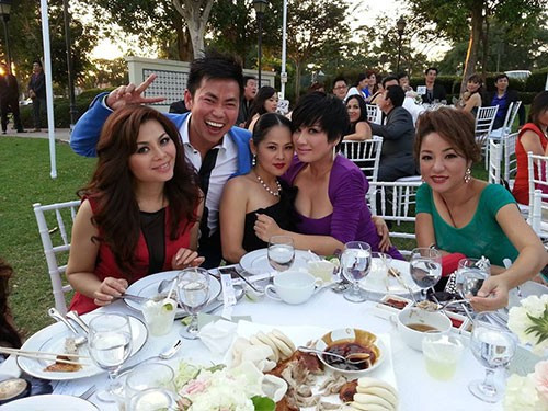 Cuội hội ngộ hiếm hoi thành viên nhóm 3A trên đất Mỹ. Những nhóm nhạc gia đình nổi tiếng ngày ấy - bây giờ