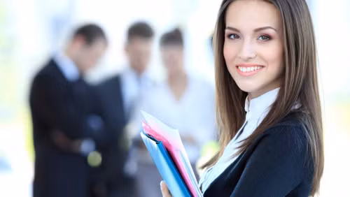 Là phụ nữ, hãy yêu thương bản thân mình nhiều hơn! - ảnh 1