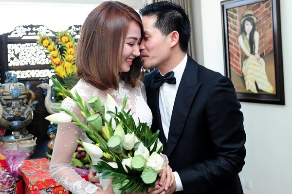Chân dung người đàn ông đại gia khiến Ngân Khánh từ giã showbiz