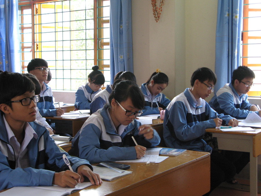 HS cần hiểu biết đầy đủ về tình yêu tuổi học trò