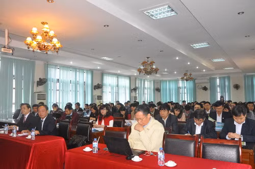 Các đại biểu dự hội thảo