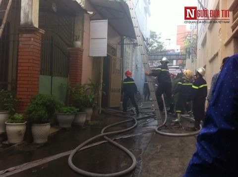 Đà Nẵng: Chập điện, trung tâm gia sư biến thành 