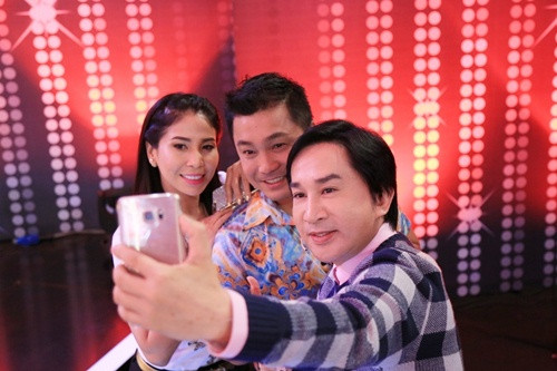 Vợ chồng Kim Tử Long “đụng độ” anh em Lý Hùng - Lý Hương ảnh 8 vo chong kim tu long