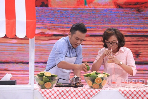 Vợ chồng Kim Tử Long “đụng độ” anh em Lý Hùng - Lý Hương ảnh 10 vo chong kim tu long