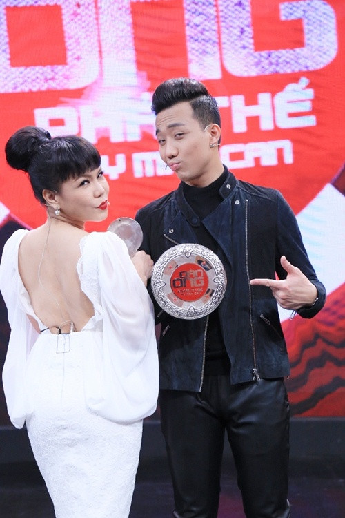 Vợ chồng Kim Tử Long “đụng độ” anh em Lý Hùng - Lý Hương ảnh 5 vo chong kim tu long