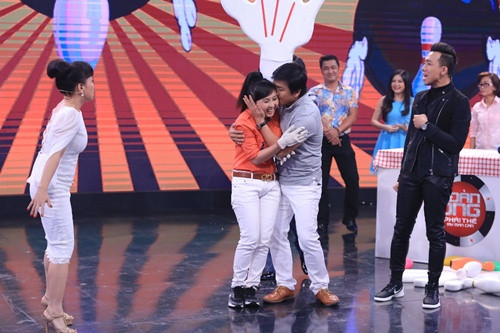 Vợ chồng Kim Tử Long “đụng độ” anh em Lý Hùng - Lý Hương ảnh 13 vo chong kim tu long