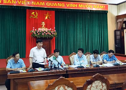 Ha Noi: Gan 3.000 cay xanh gay do la do bao qua lon - Anh 1